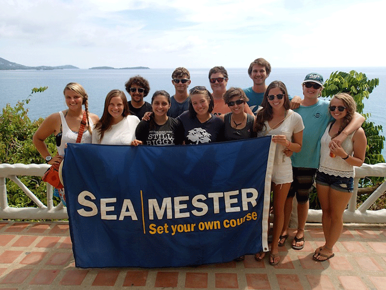 Sea|mester students in Thailand