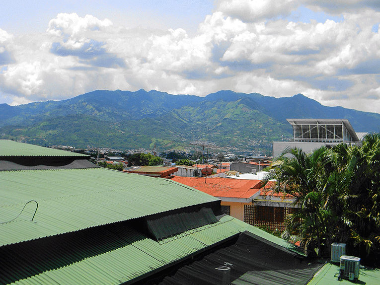 







Mountain view near Universidad Veritas in Costa Rica