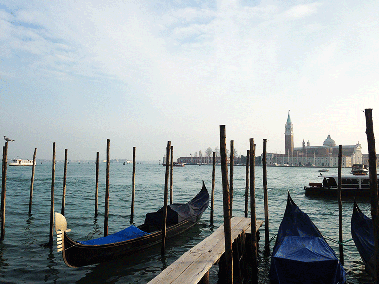 







Port in Venice, Italy