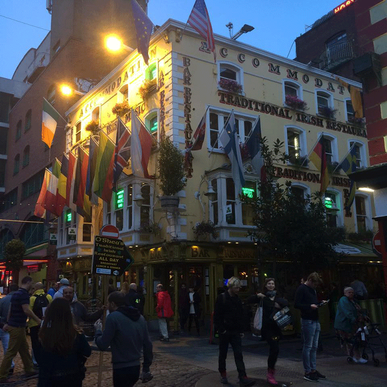 







Temple Bar in Dublin, Ireland