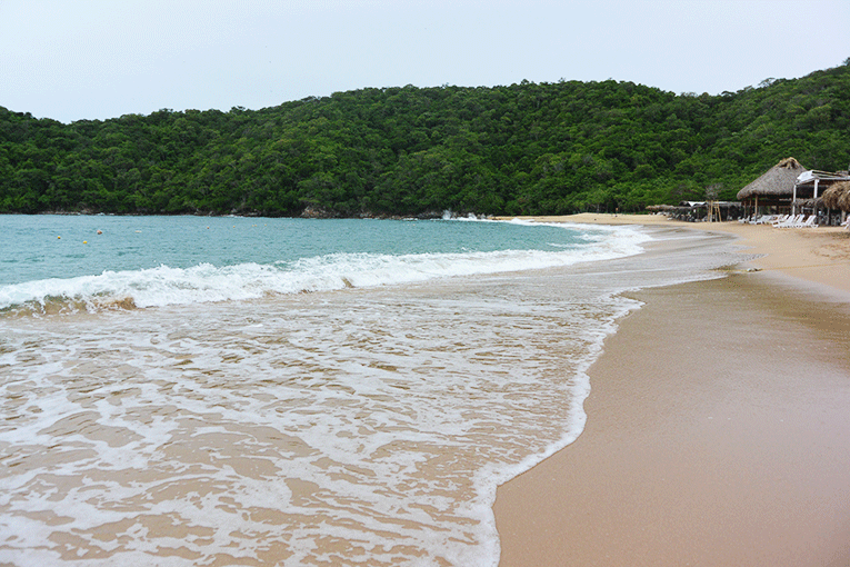 Huatulco-Playa Maguey, Oaxaca, México