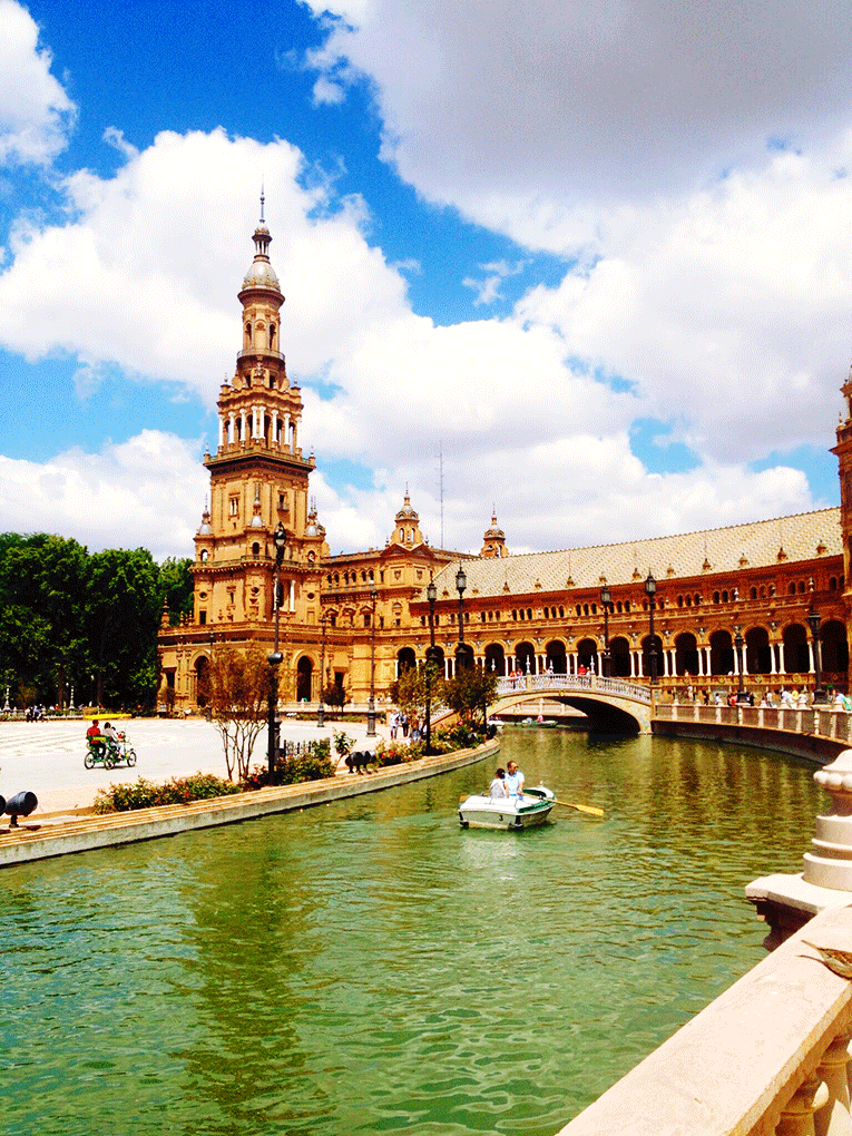 Plaza de España in Sevilla, Spain