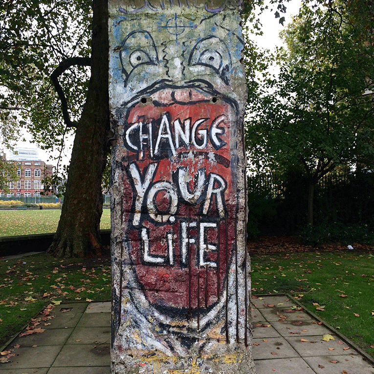 







Graffiti in London, England