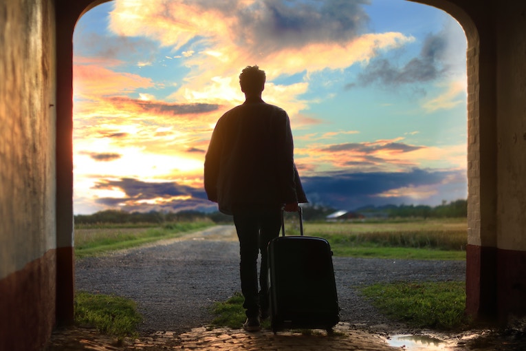 11 Best Apps for Long Flights