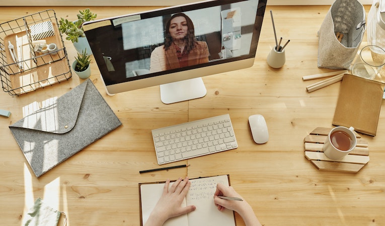 9 Tips For Teaching Conversational English Online