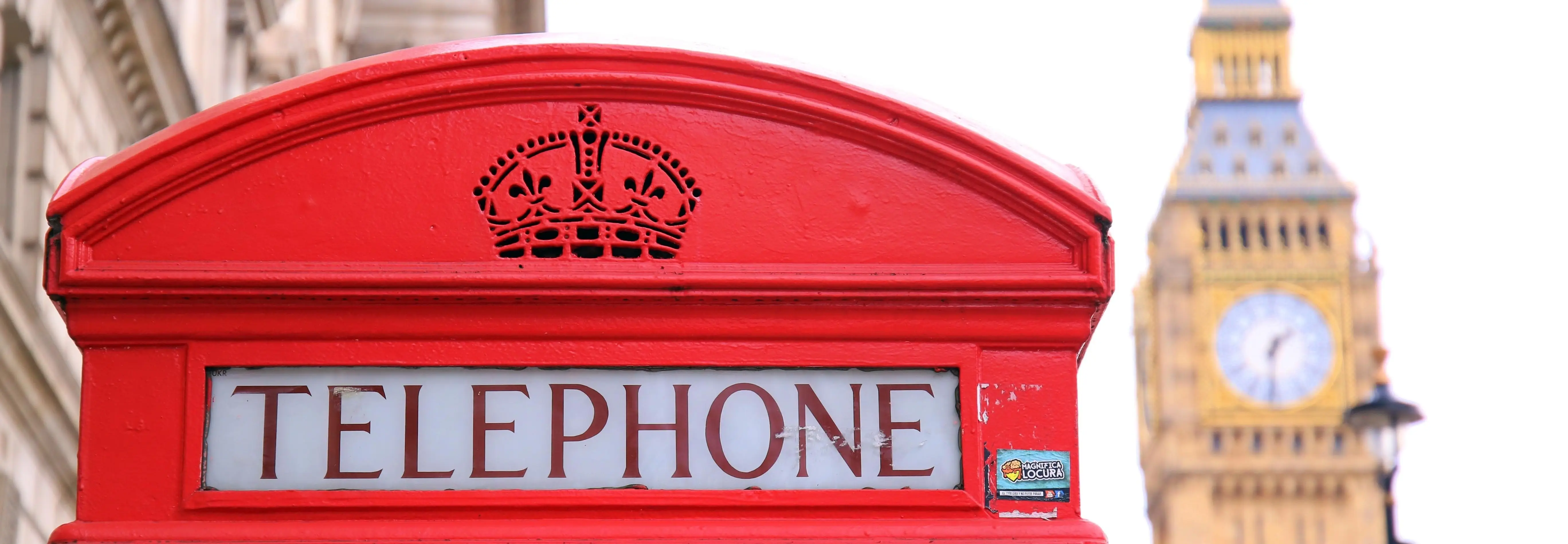 red telephone booth