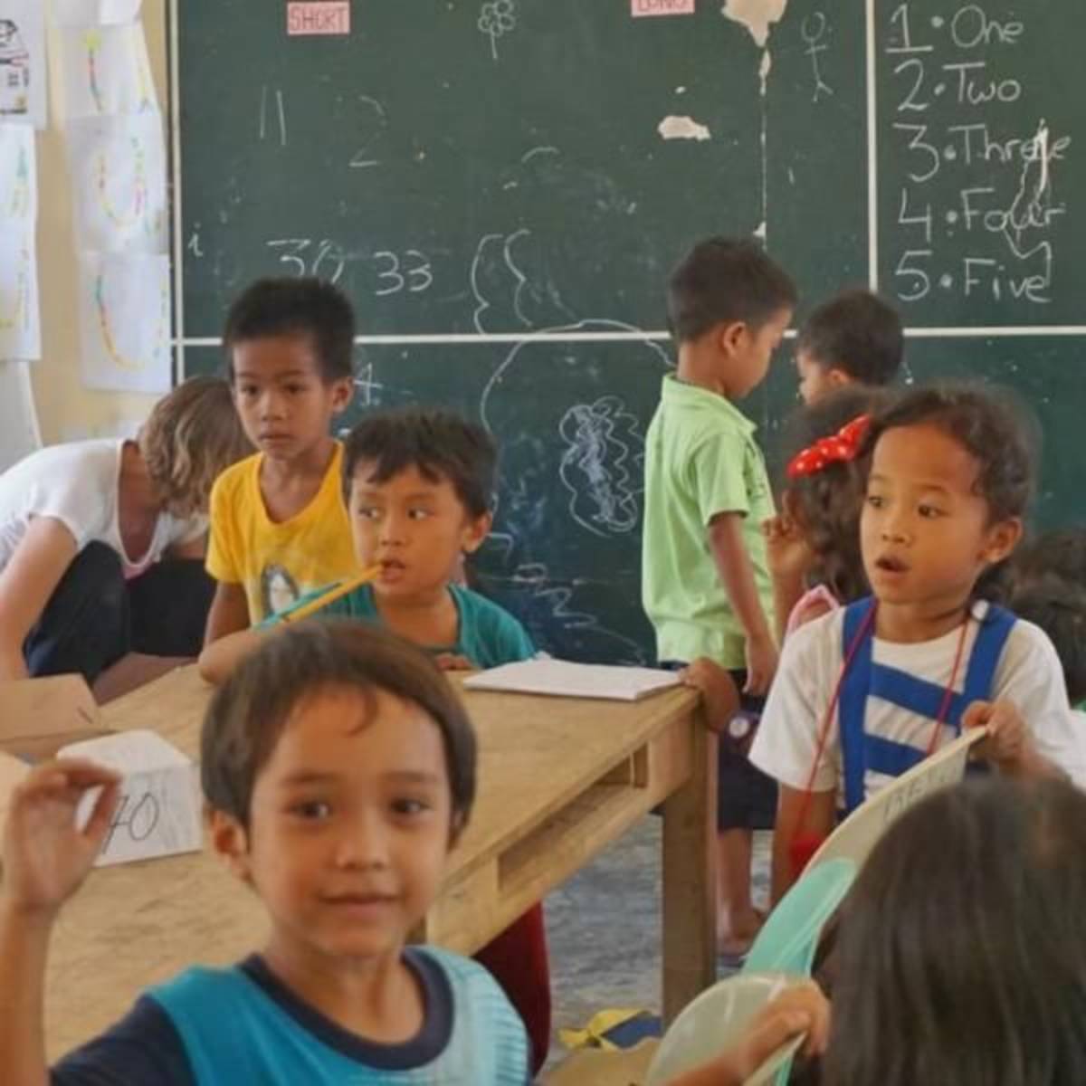 GoEco Philippines - Teach Children in Palawan