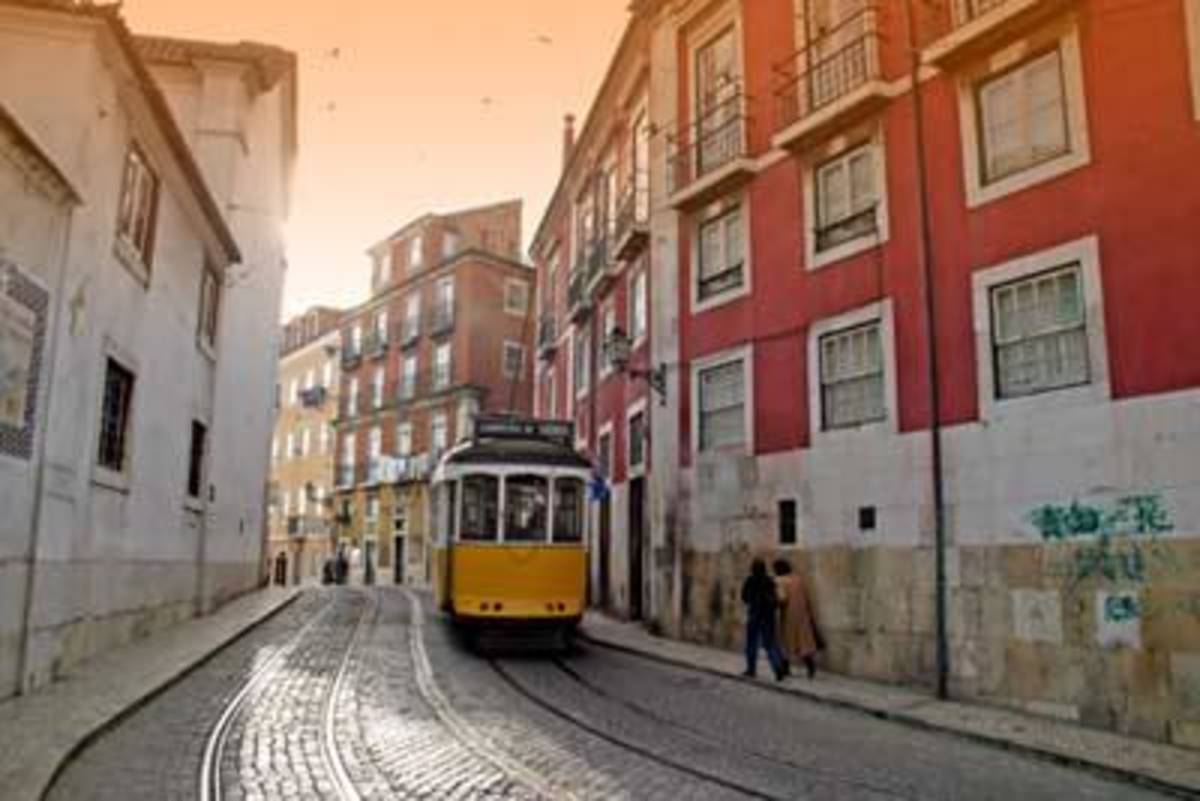 Get Paid to Teach English Abroad in Portugal with a TEFL/TESOL Certification — photo 4