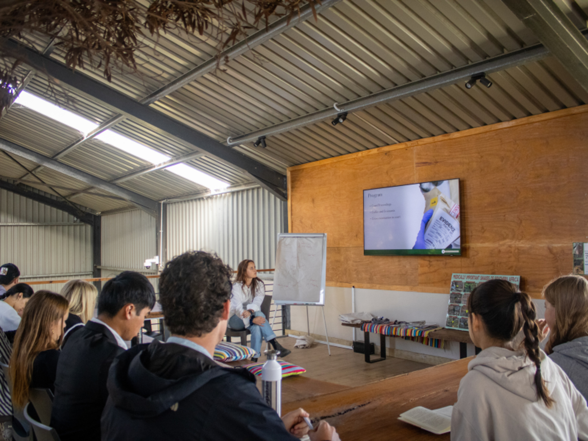 a class or workshop focused on wildlife crime and forensic science
