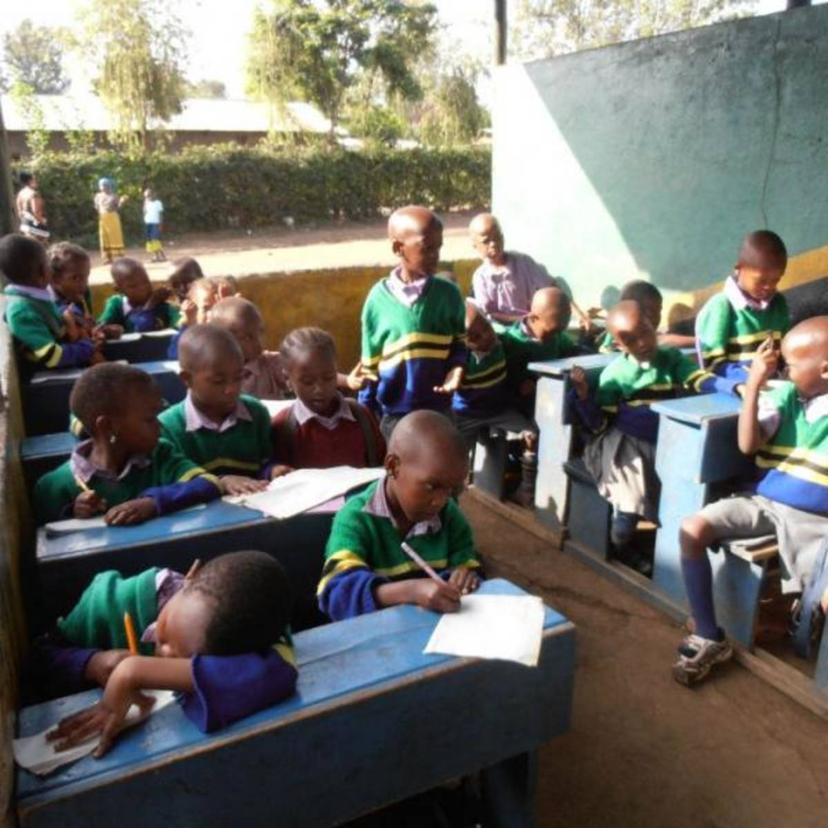 Teaching Programs in Tanzania with Love Volunteers!