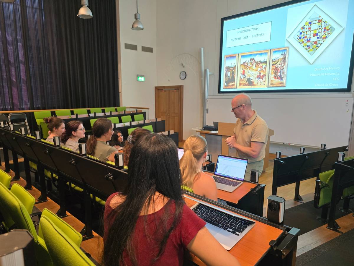 CES students and their professor in a Dutch Art History class