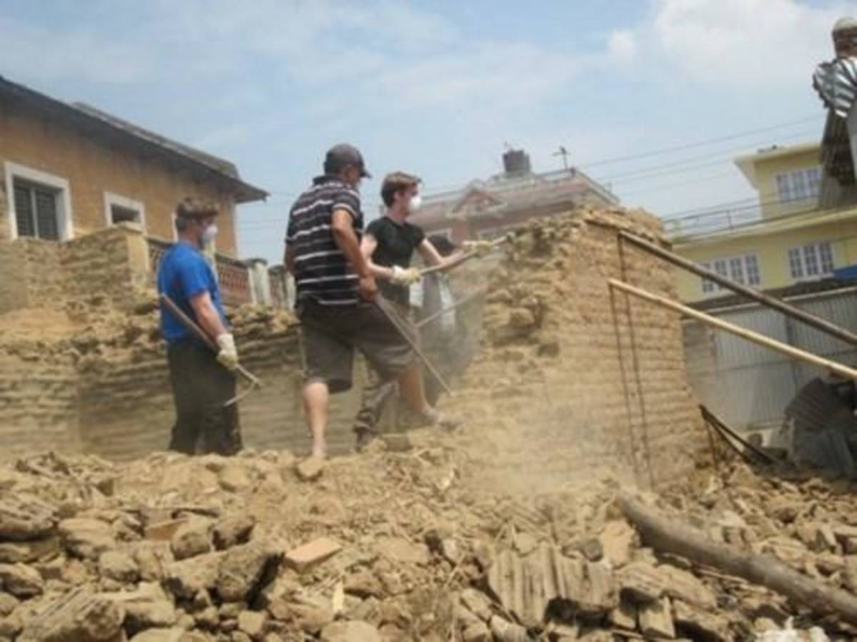 Nepal - Construction and Rebuilding — photo 4