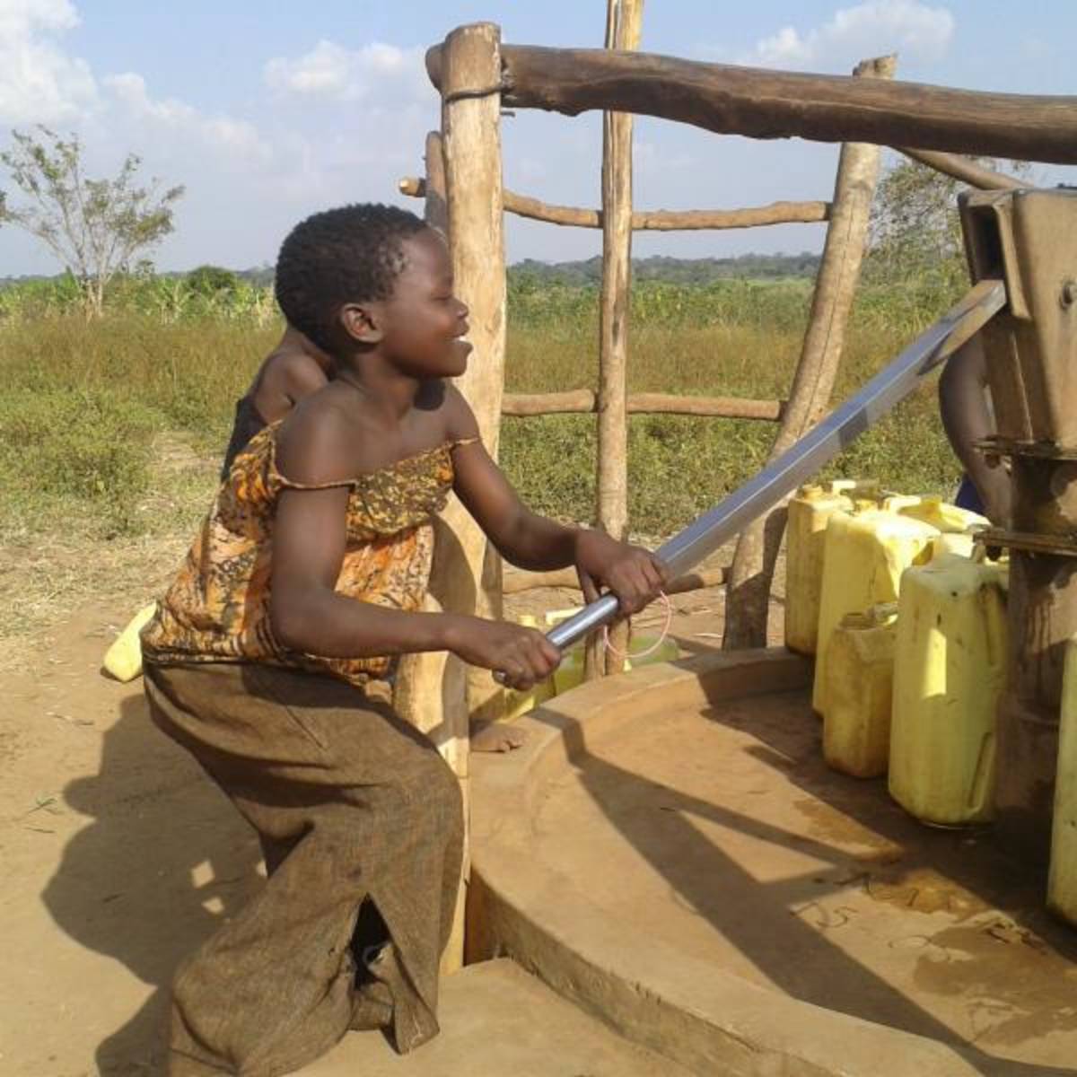 Volunteers in Africa learn real life challenges of real people
