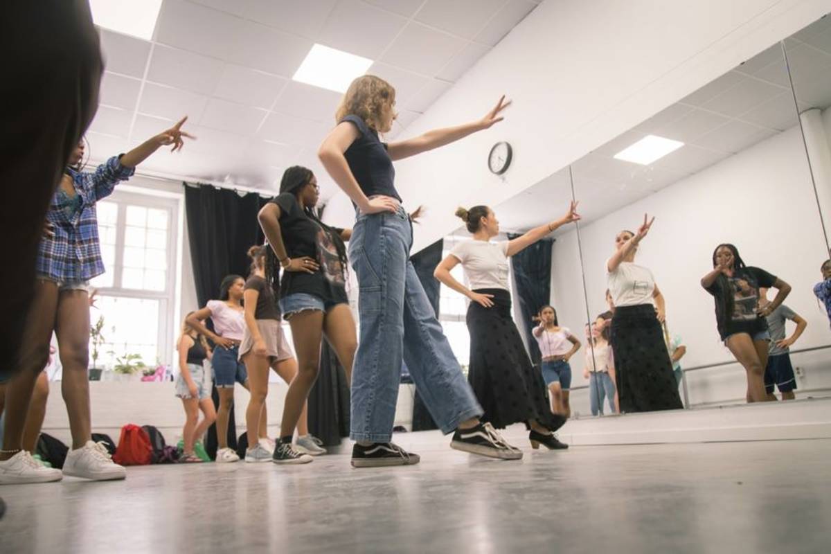 Flamenco workshop in Seville on study abroad program
