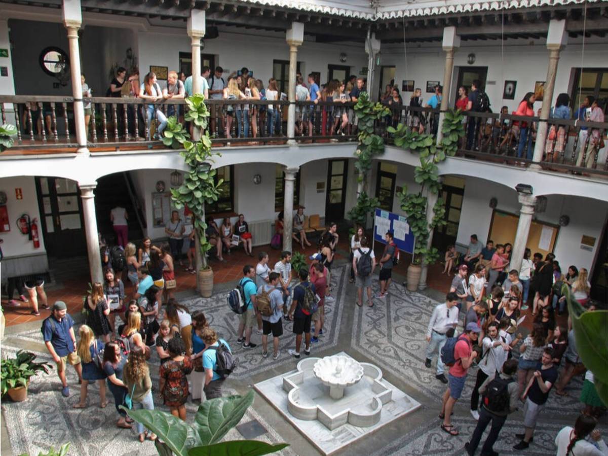 Gathering of Students in Granada