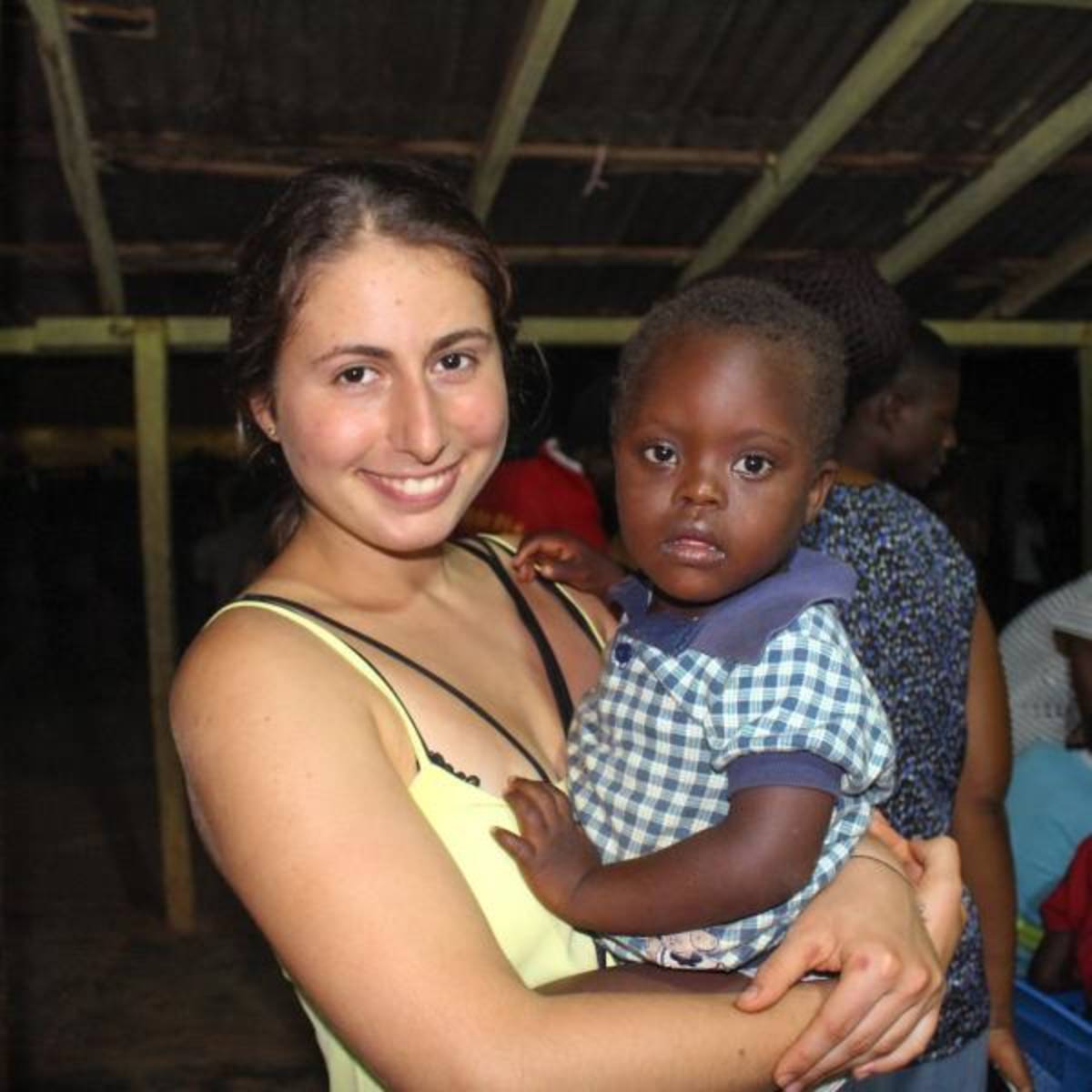 Volunteer in Ghana with IVHQ