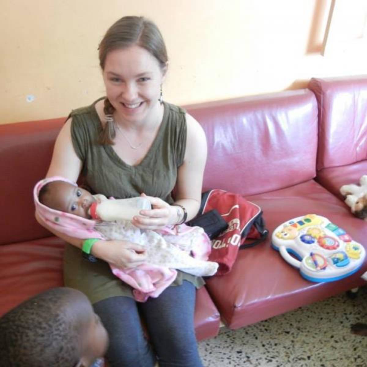 Healthcare and Medical Programs in Uganda with Love Volunteers!