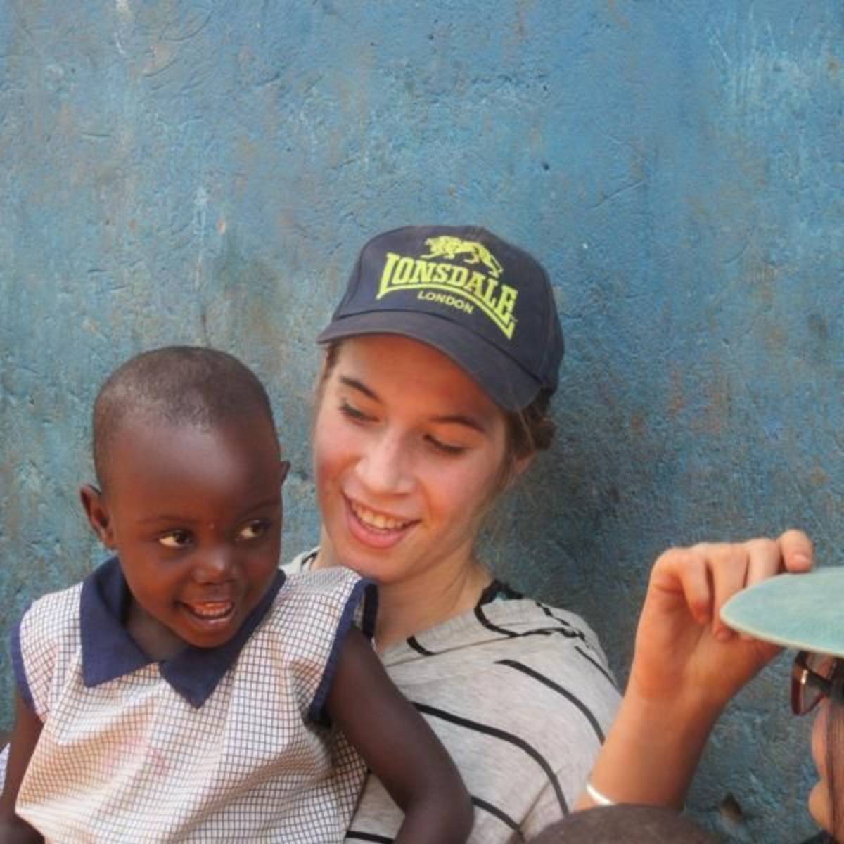 Volunteer abroad and work with kids in Africa