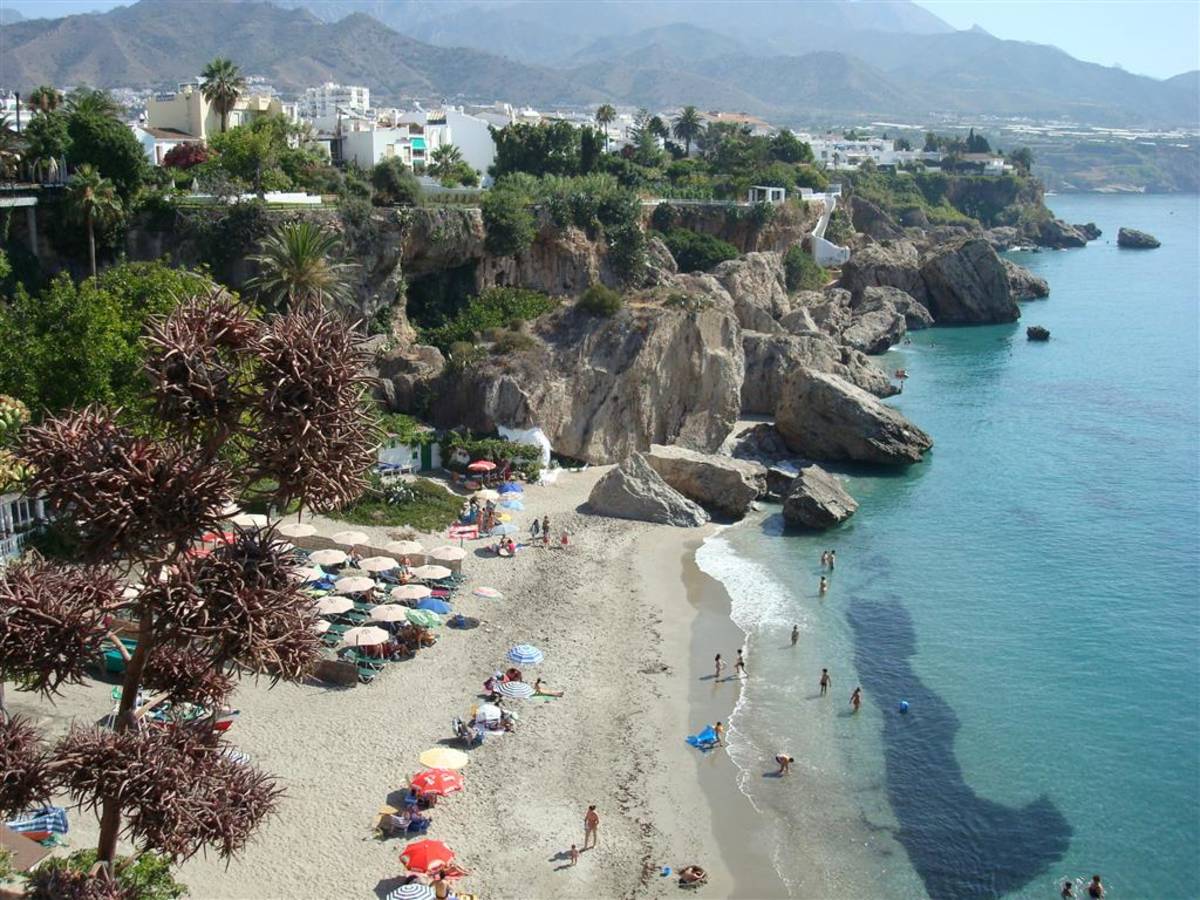 Nerja, Beach
