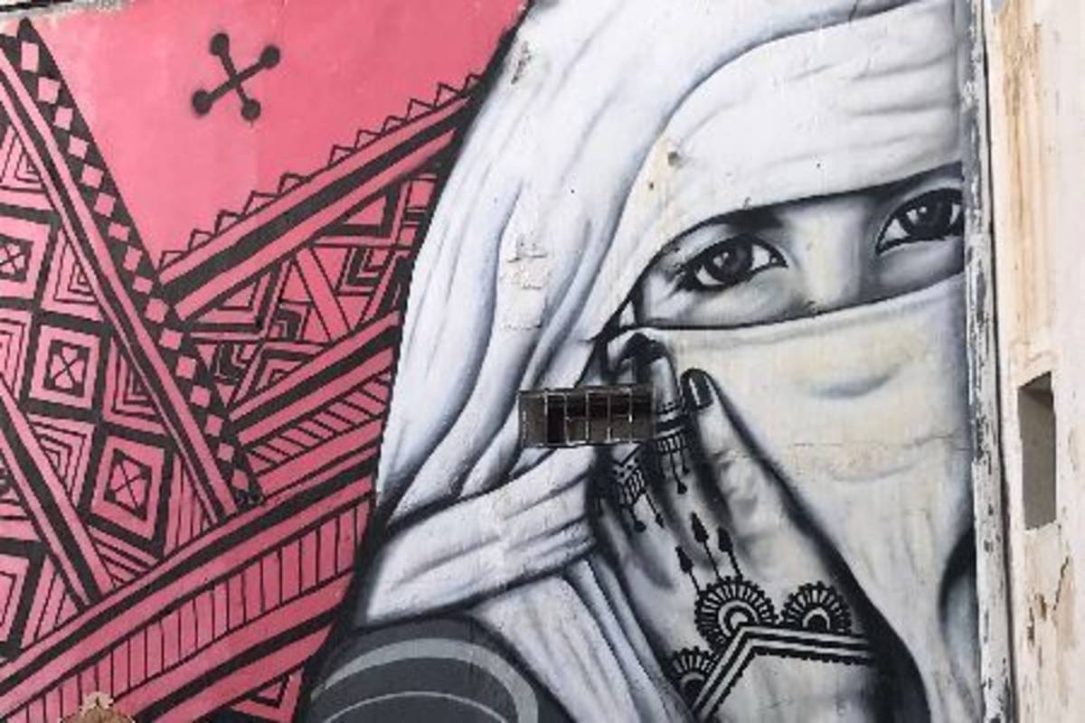 painting of a Moroccan woman