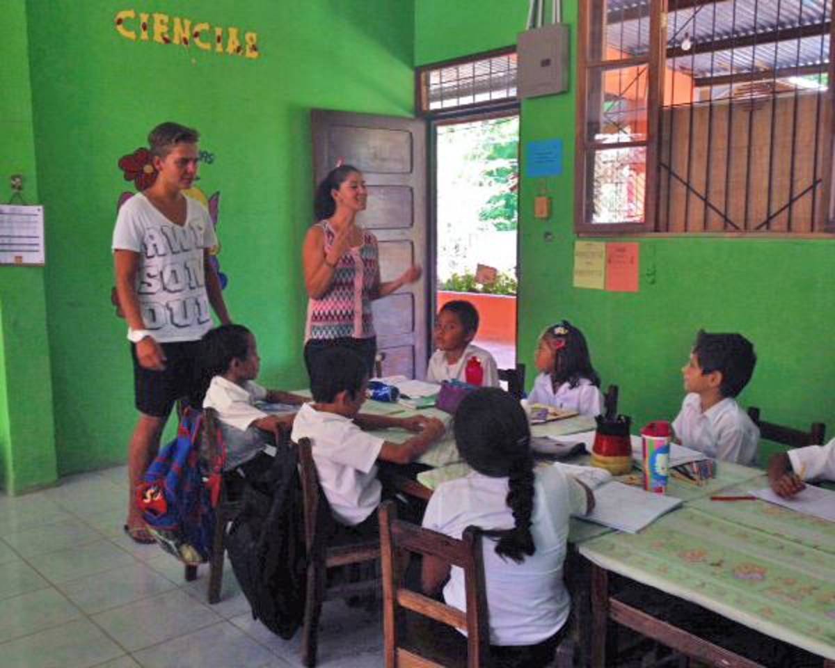 Spanish Immersion & Volunteering/ Service Learning — photo 3