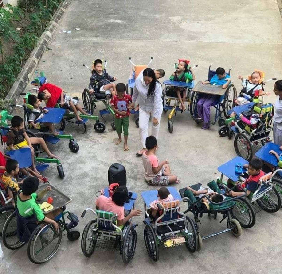 Special Needs Volunteer
