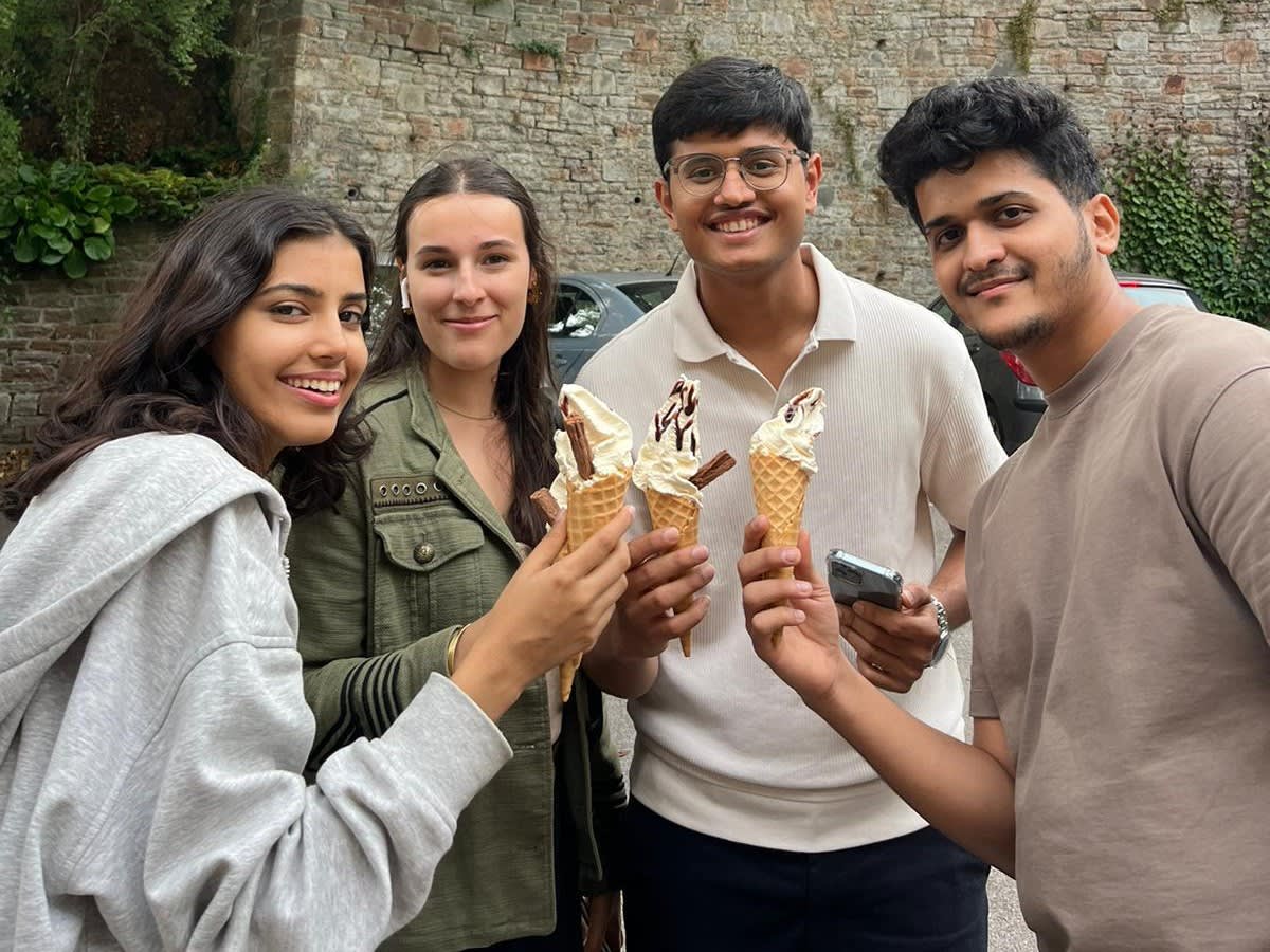 Students smiling and enjoying icecreams