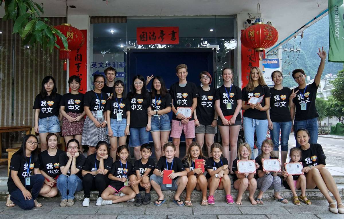 summer-camp-group