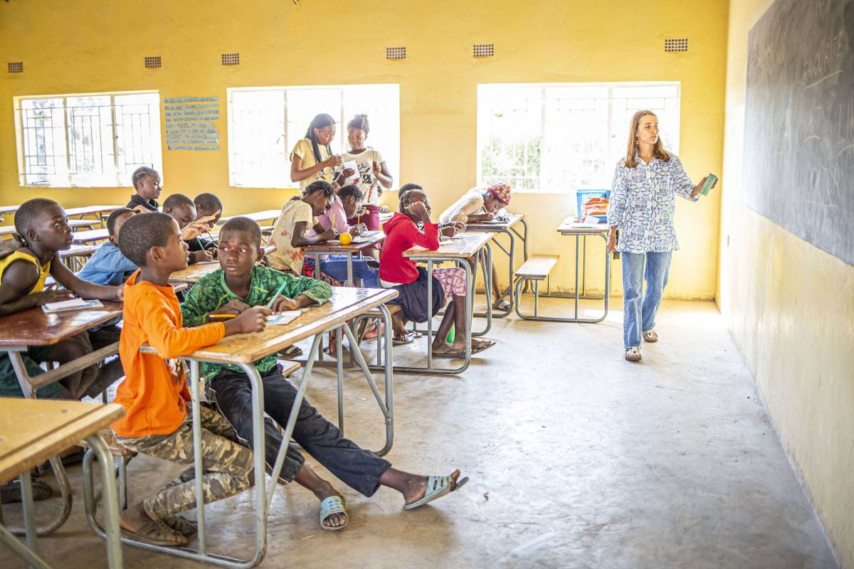 Teaching & Community Development in Zambia