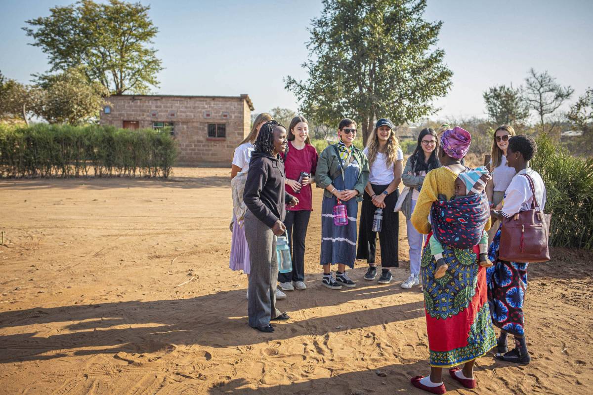 Teaching & Community Development in Zambia