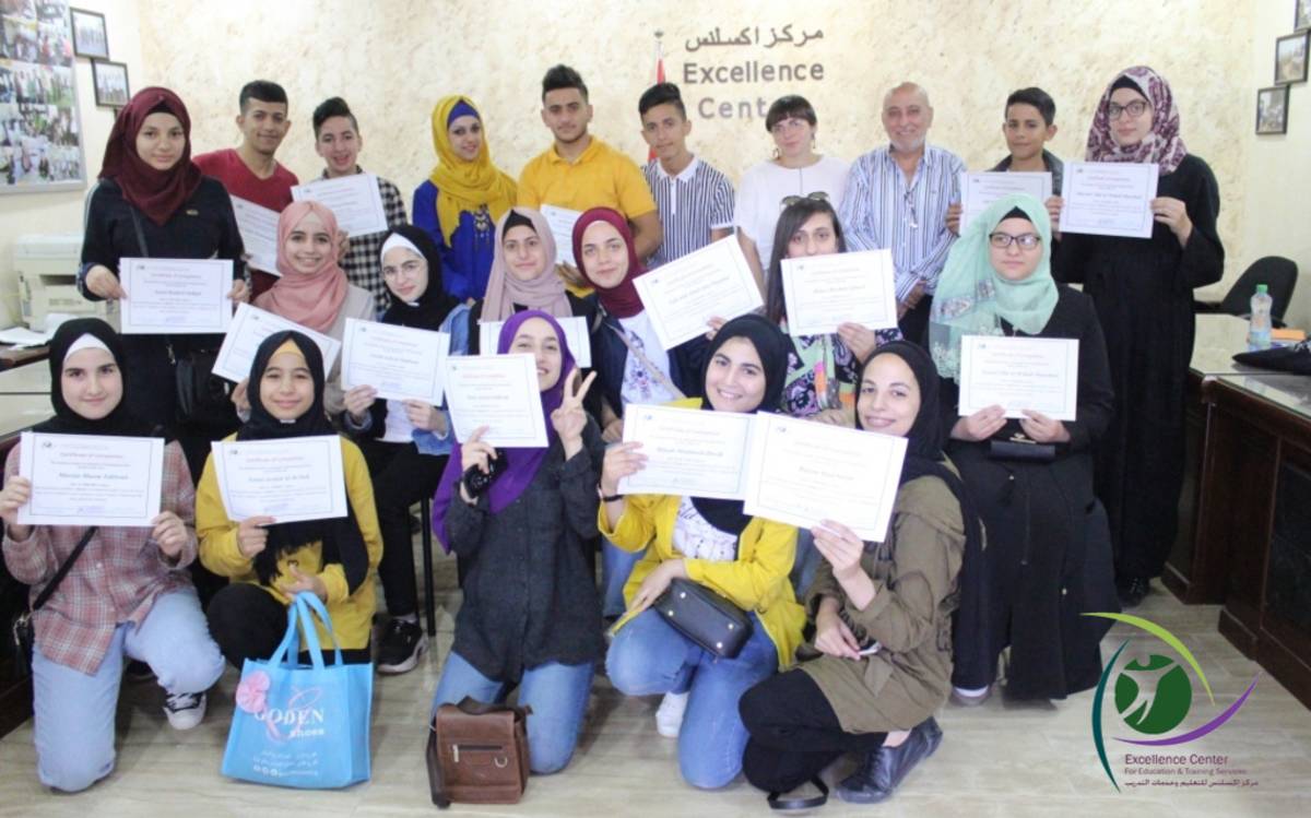 Teaching English to Palestinian children in Hebron, Palestine