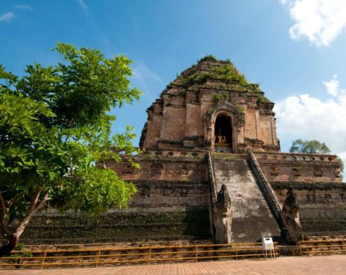 temple ruins in thailand