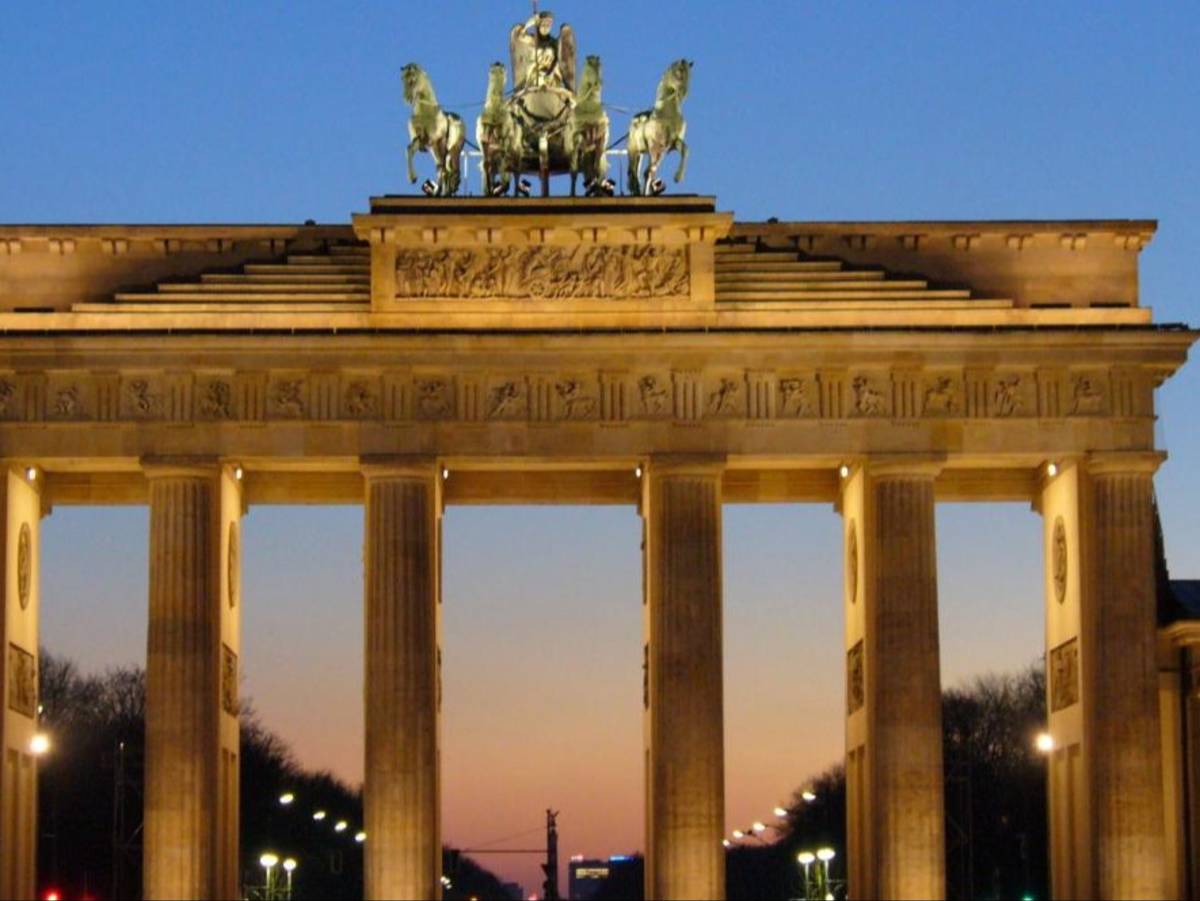 The Brandenburg Gate at dusk in Berlin, Germany.