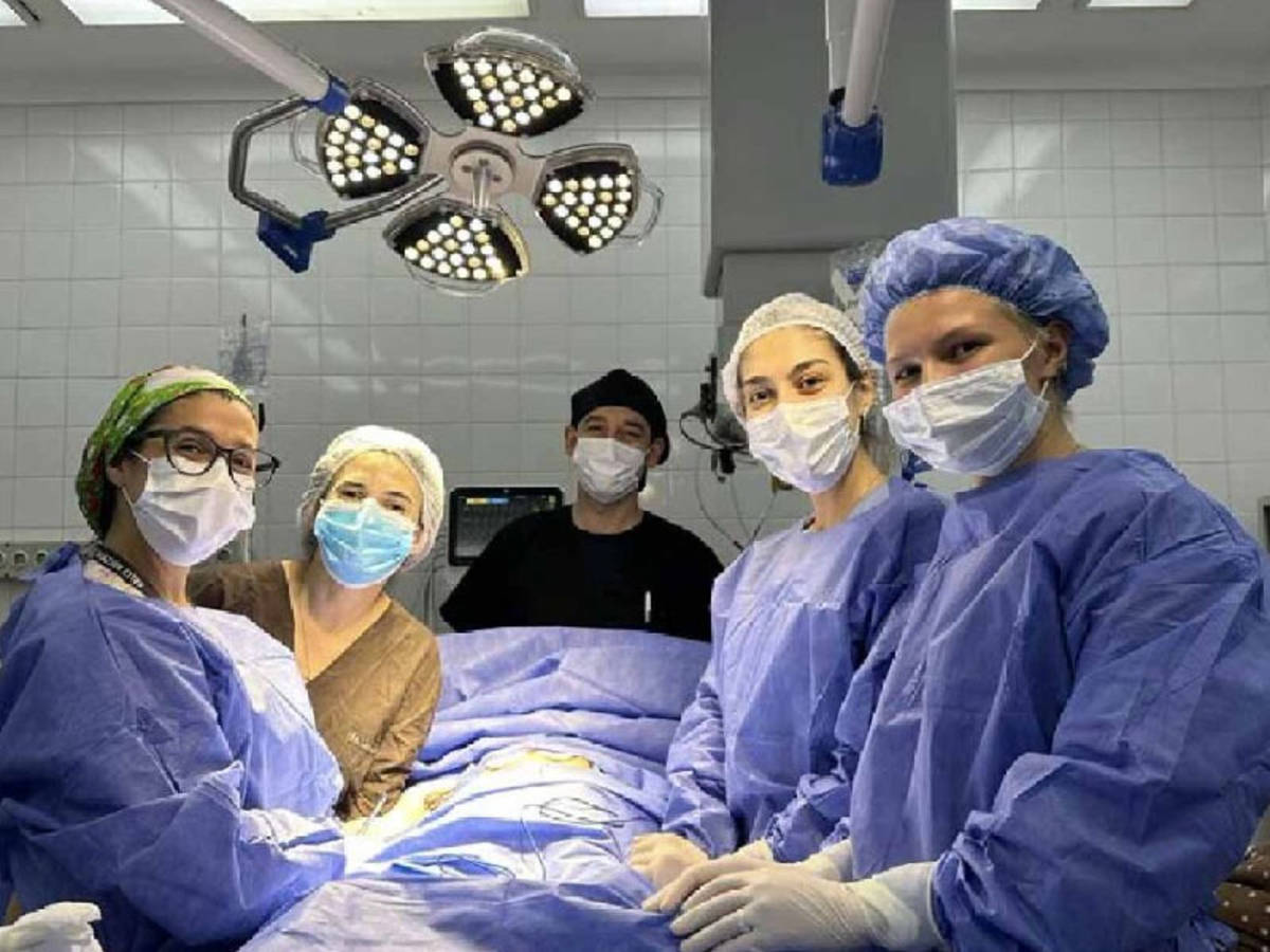 volunteer in the medical program