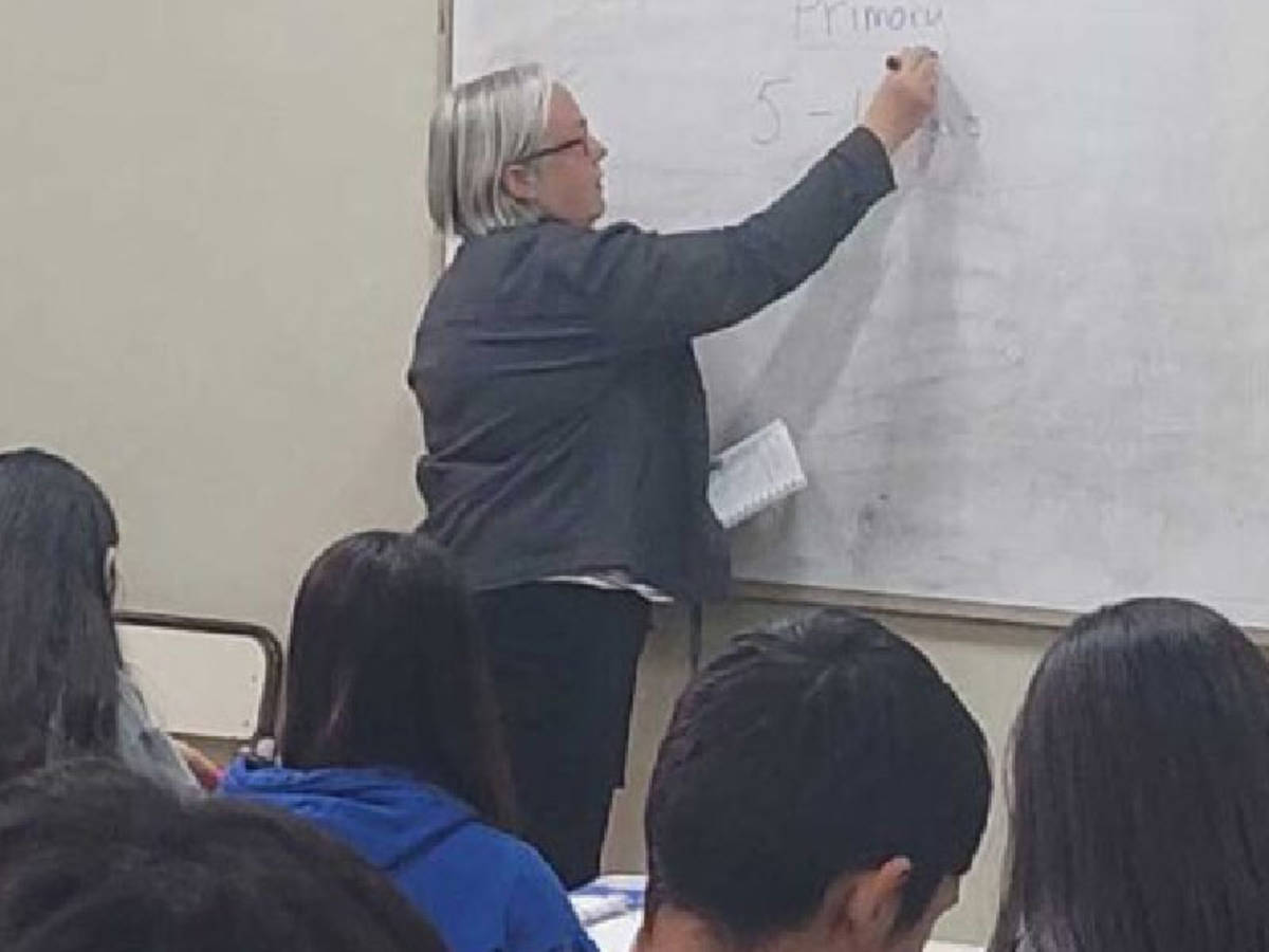 Volunteer teaching language in Cordoba, Argentina