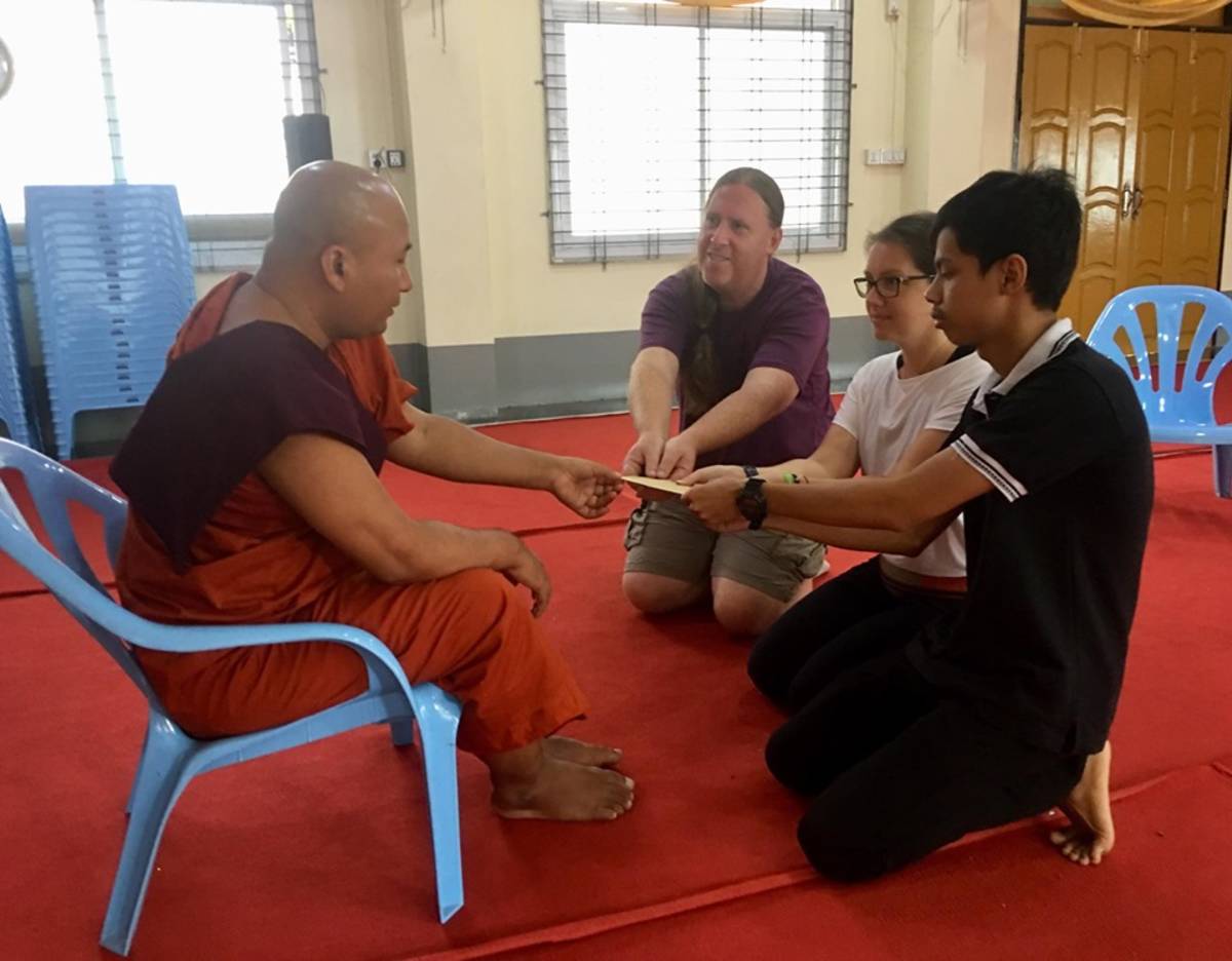 XploreAsia - Myanmar Monk