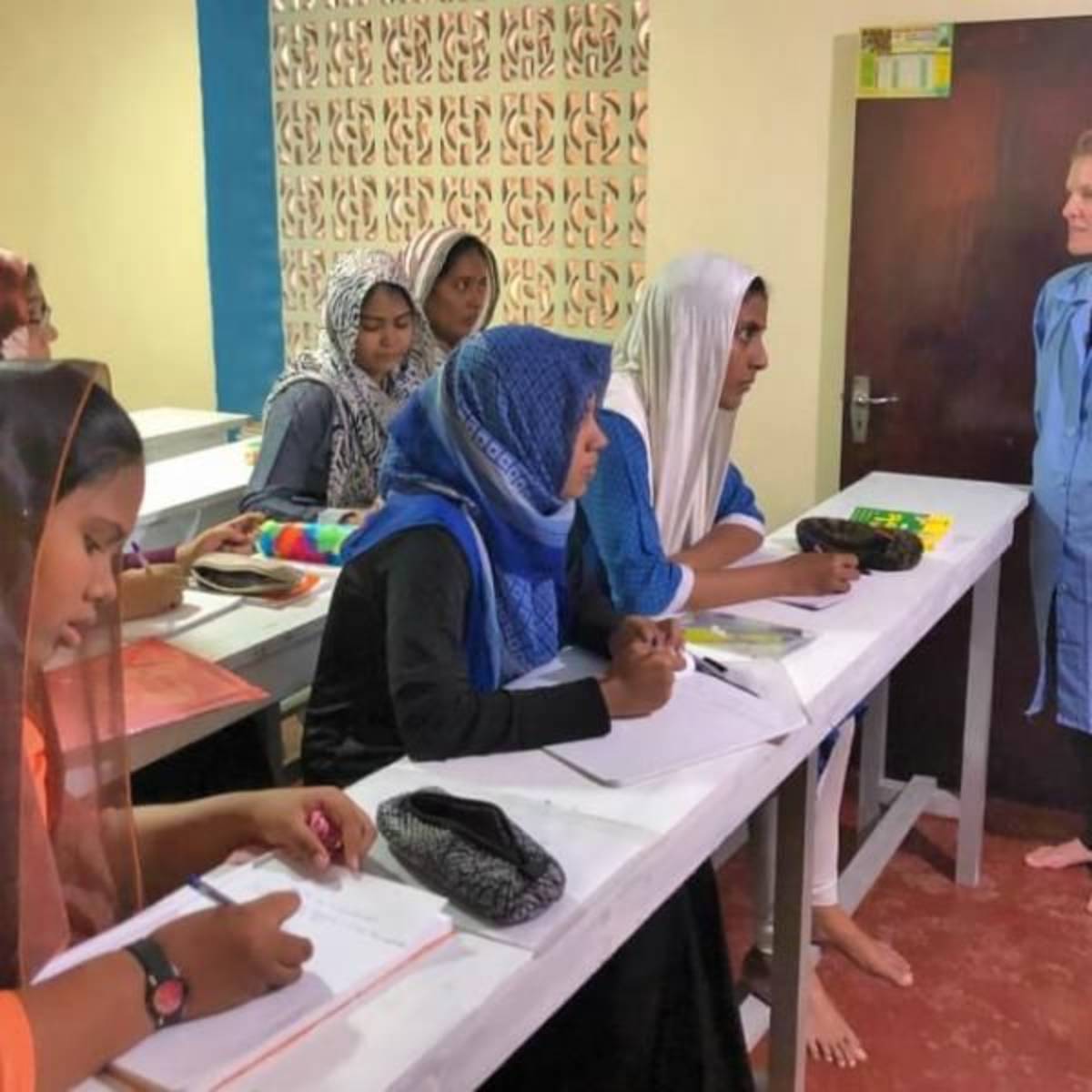 GoEco Sri Lanka - Women’s English Literacy Program