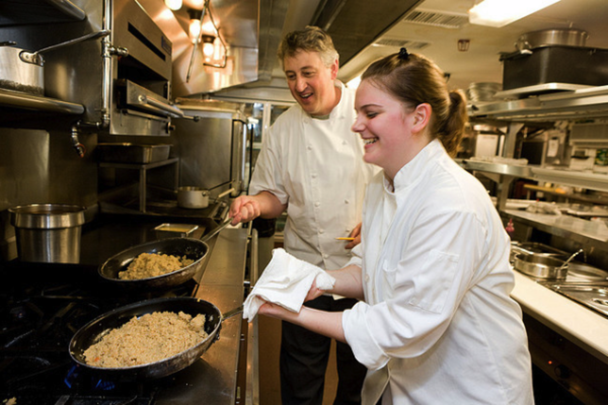 USA Summer and Winter Jobs - Placements Available Now! — photo 2