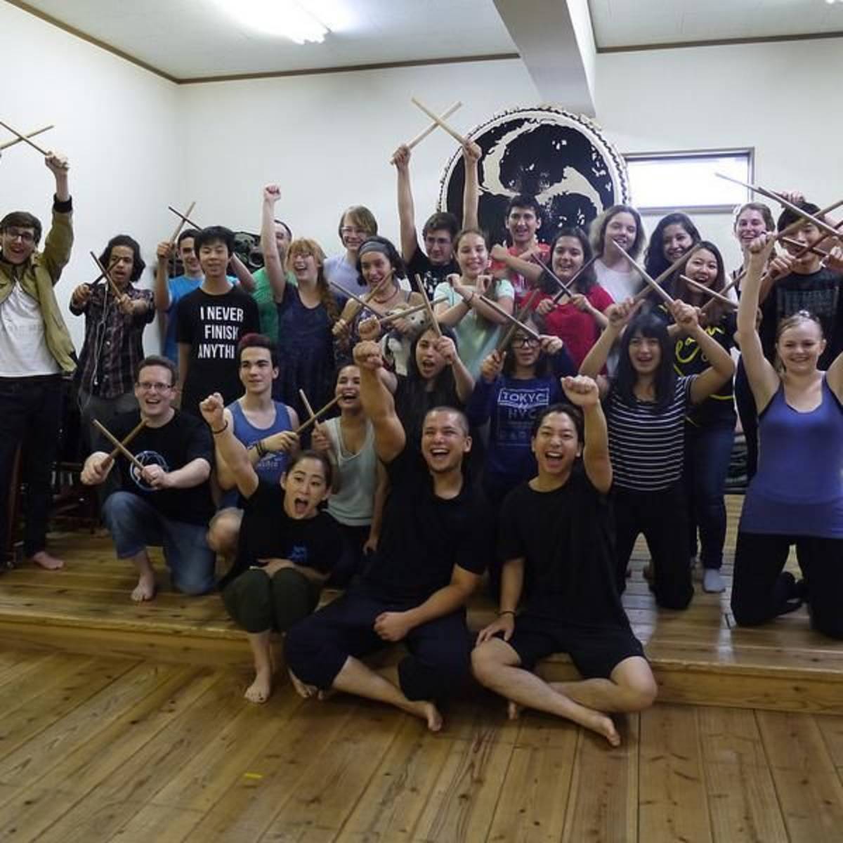 Make international friends during a language camp in Japan