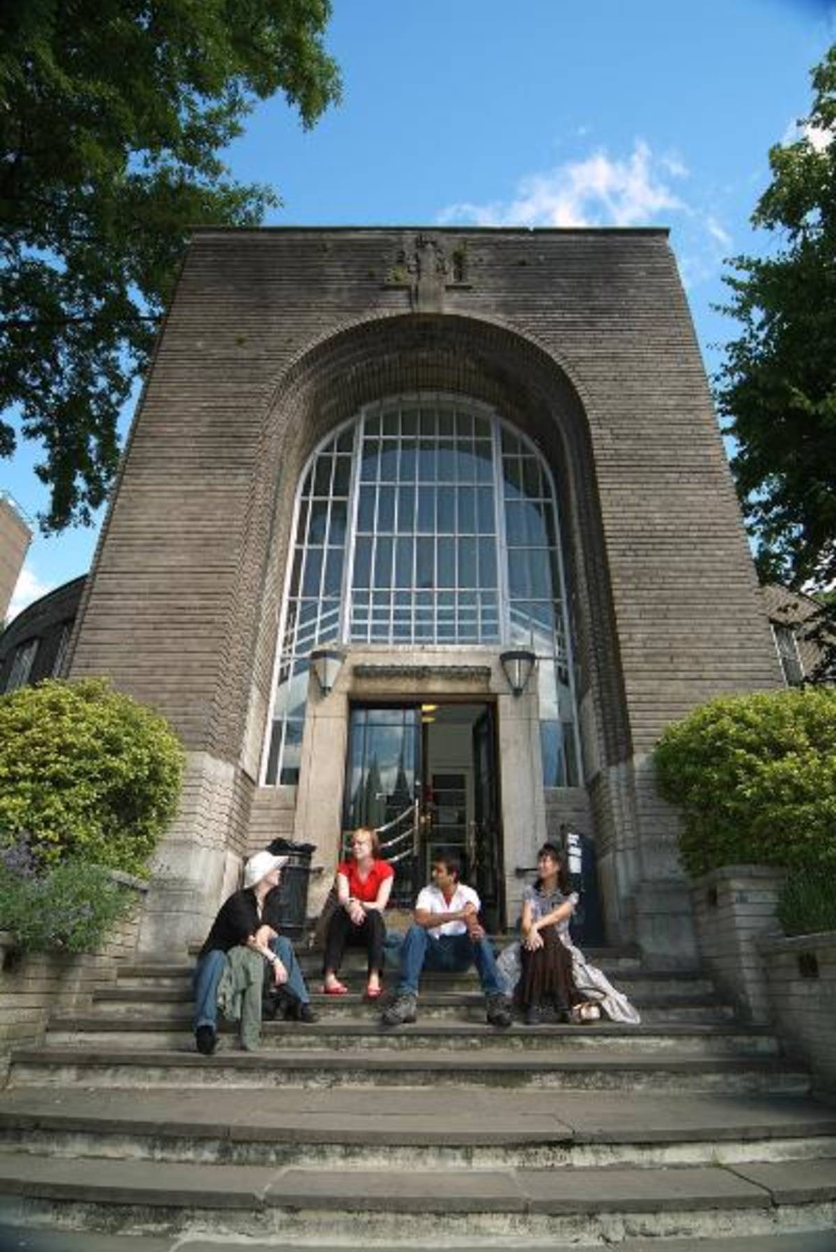 Arcadia Abroad - University of Glasgow — photo 1