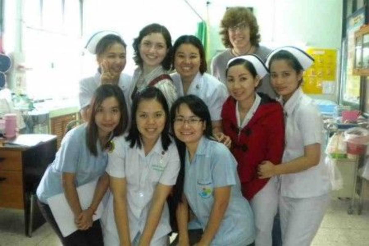 An image of volunteers and nurses