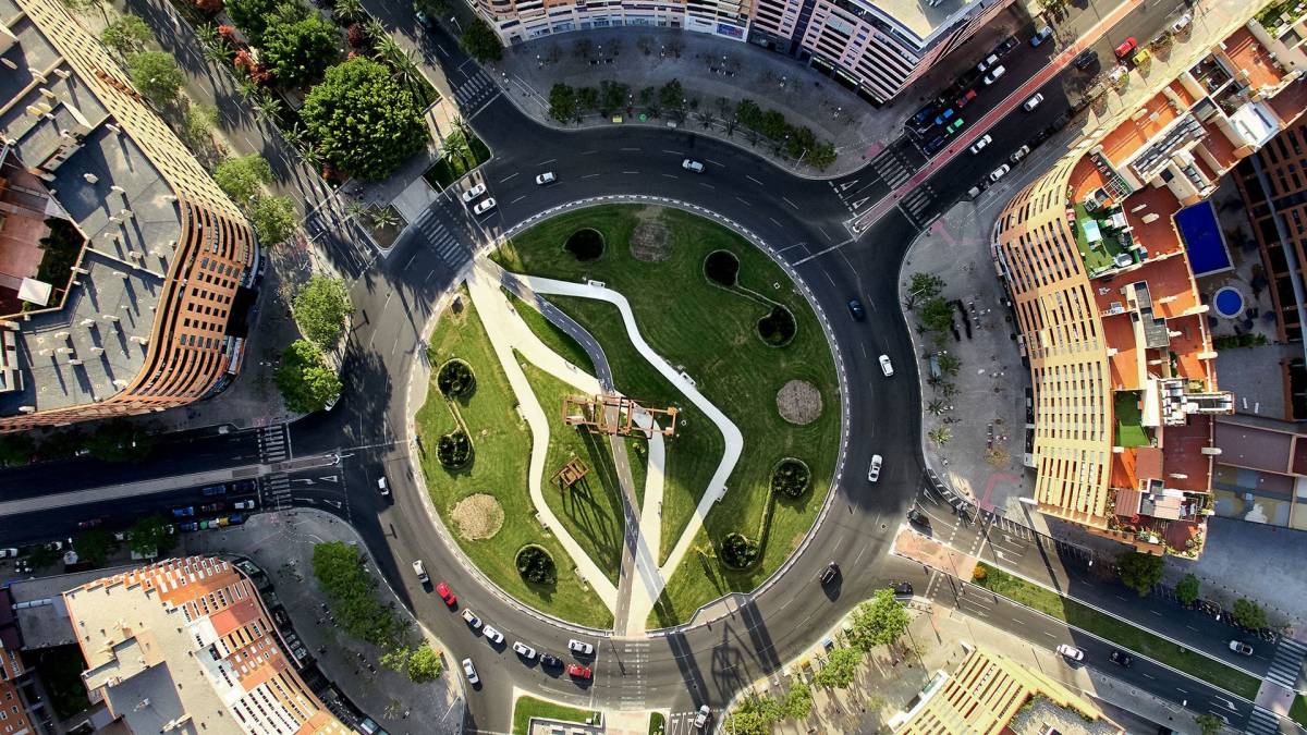 Alicante round street
