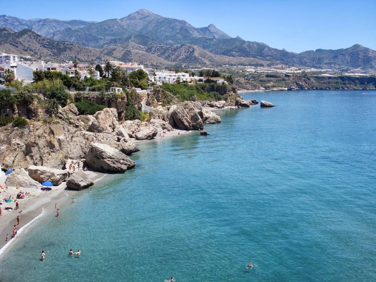 Arcos Journeys Abroad