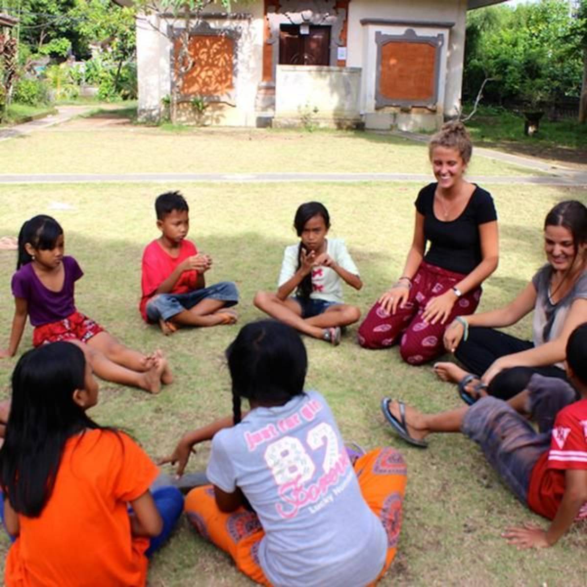 Volunteer in Education