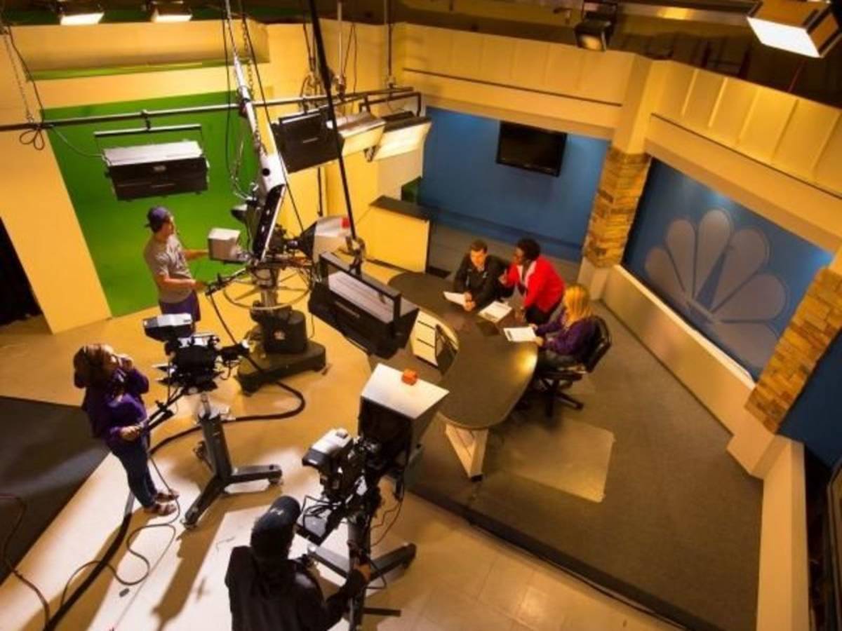 behind the scenes of news reporting