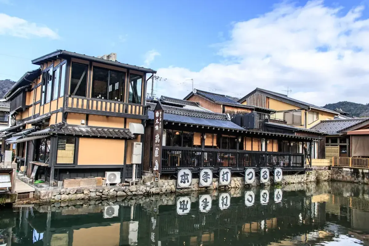 Building on the water in Japan