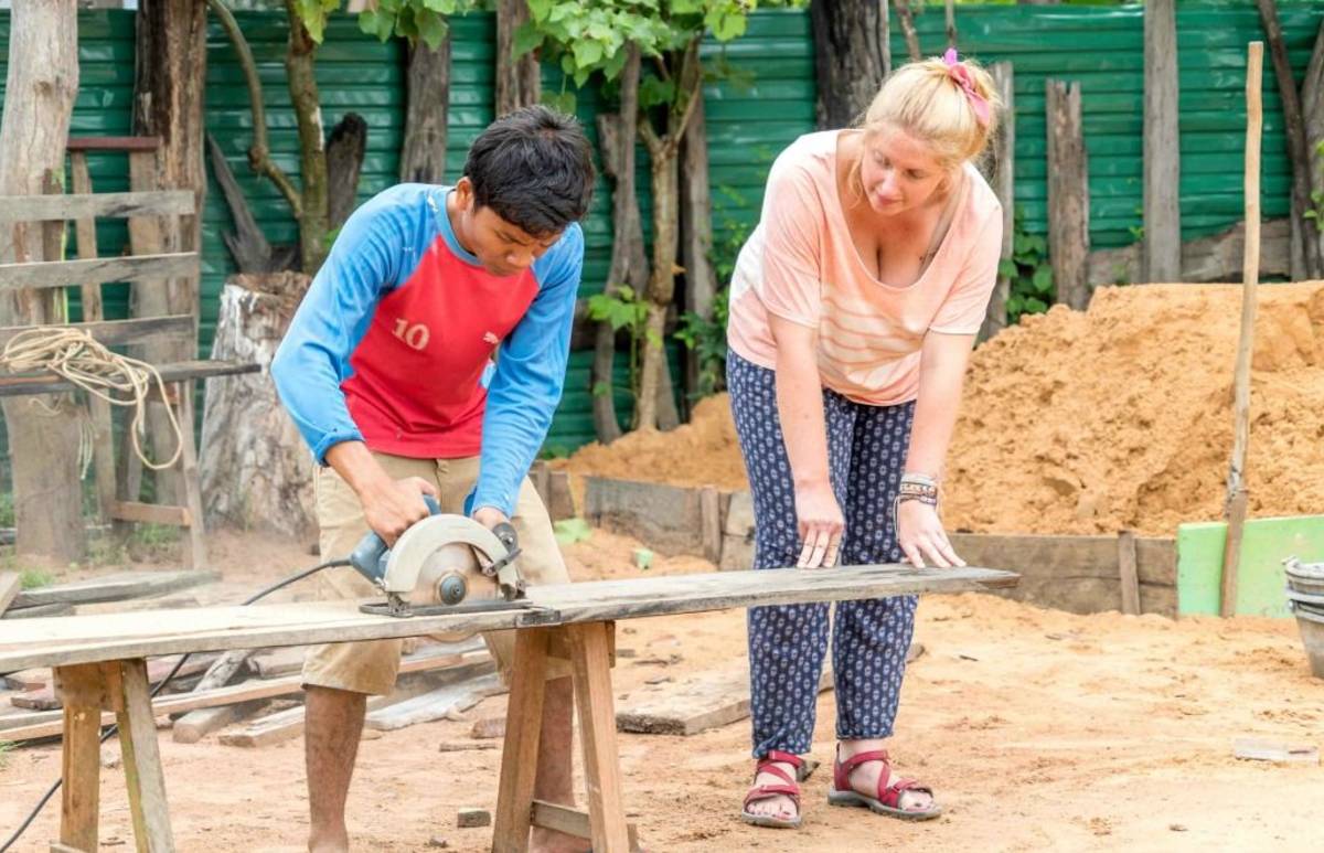 Cambodia - Teaching and Community Development