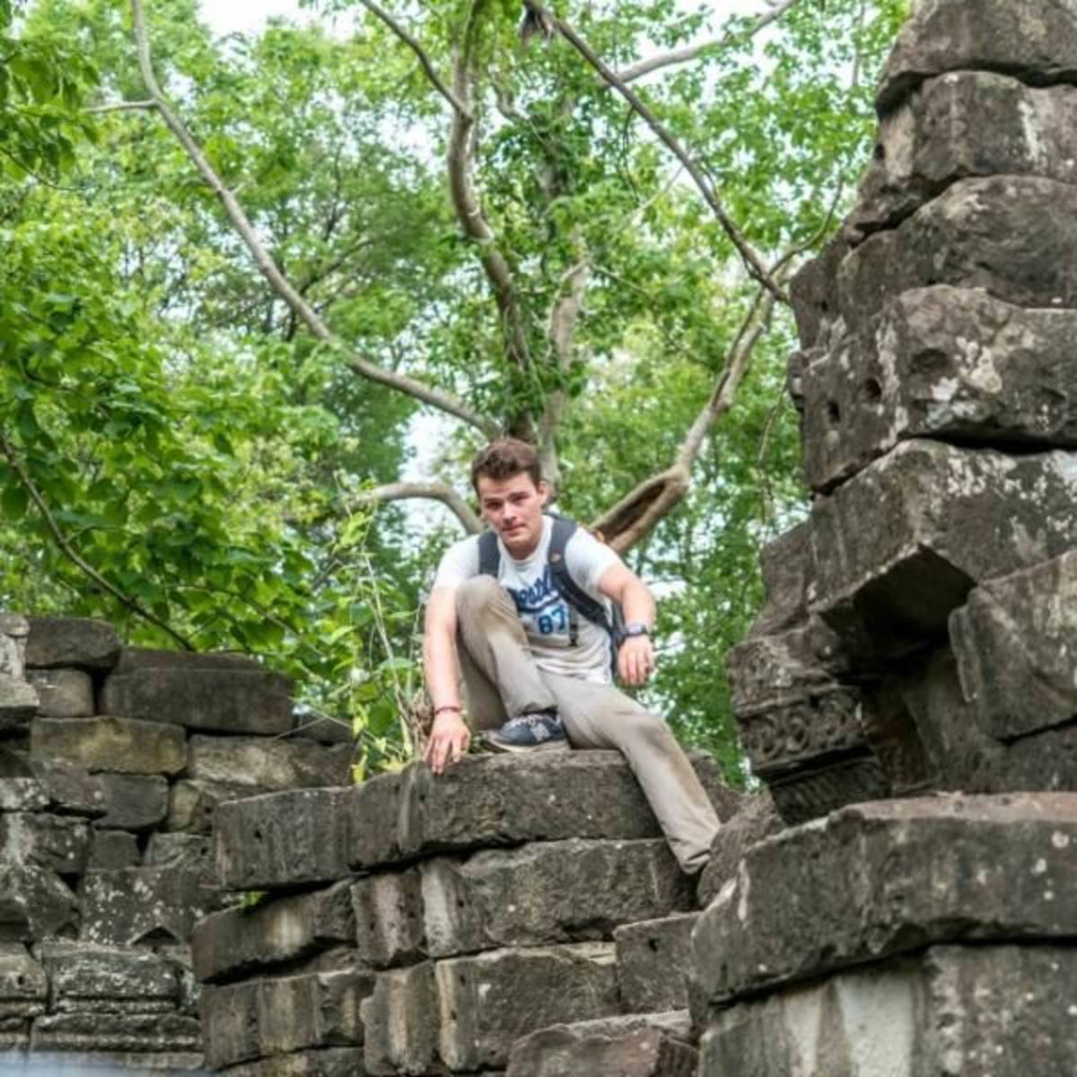 GoEco Cambodia - Temple Preservation