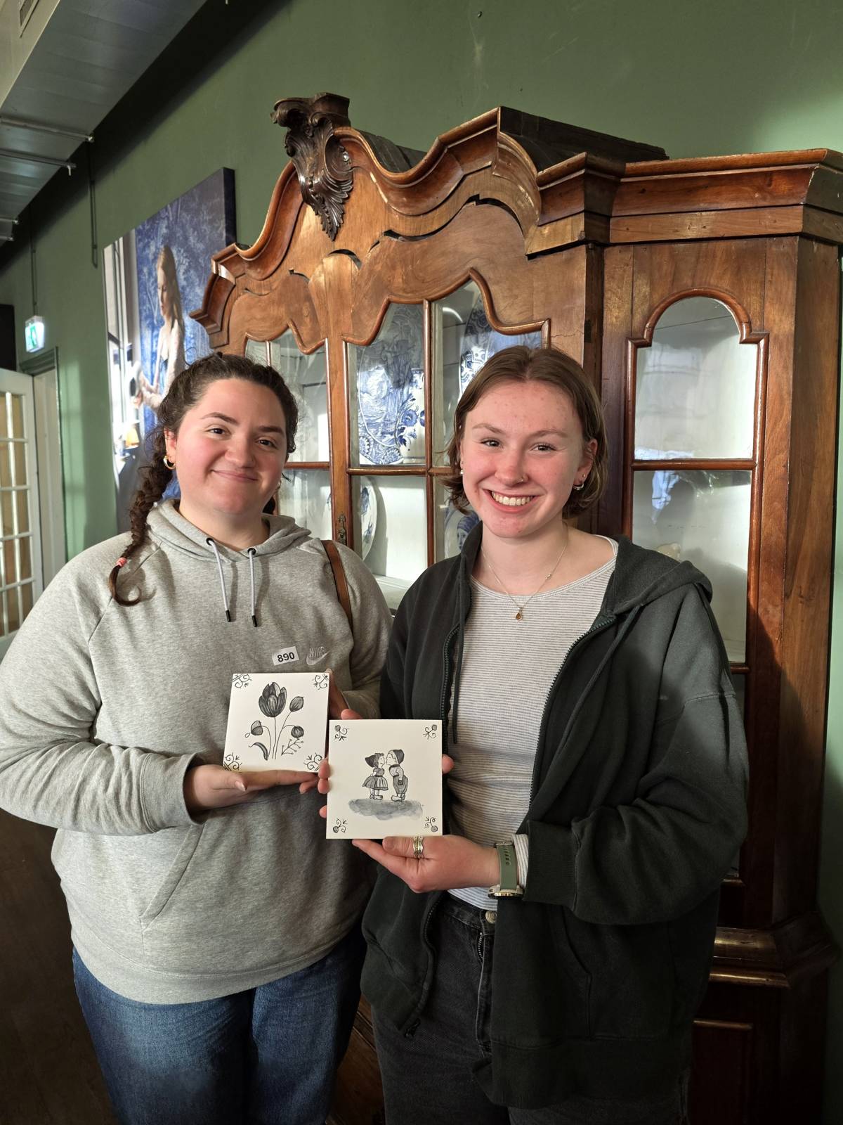 CES students with their hand painted Delft Blue tiles in Delft