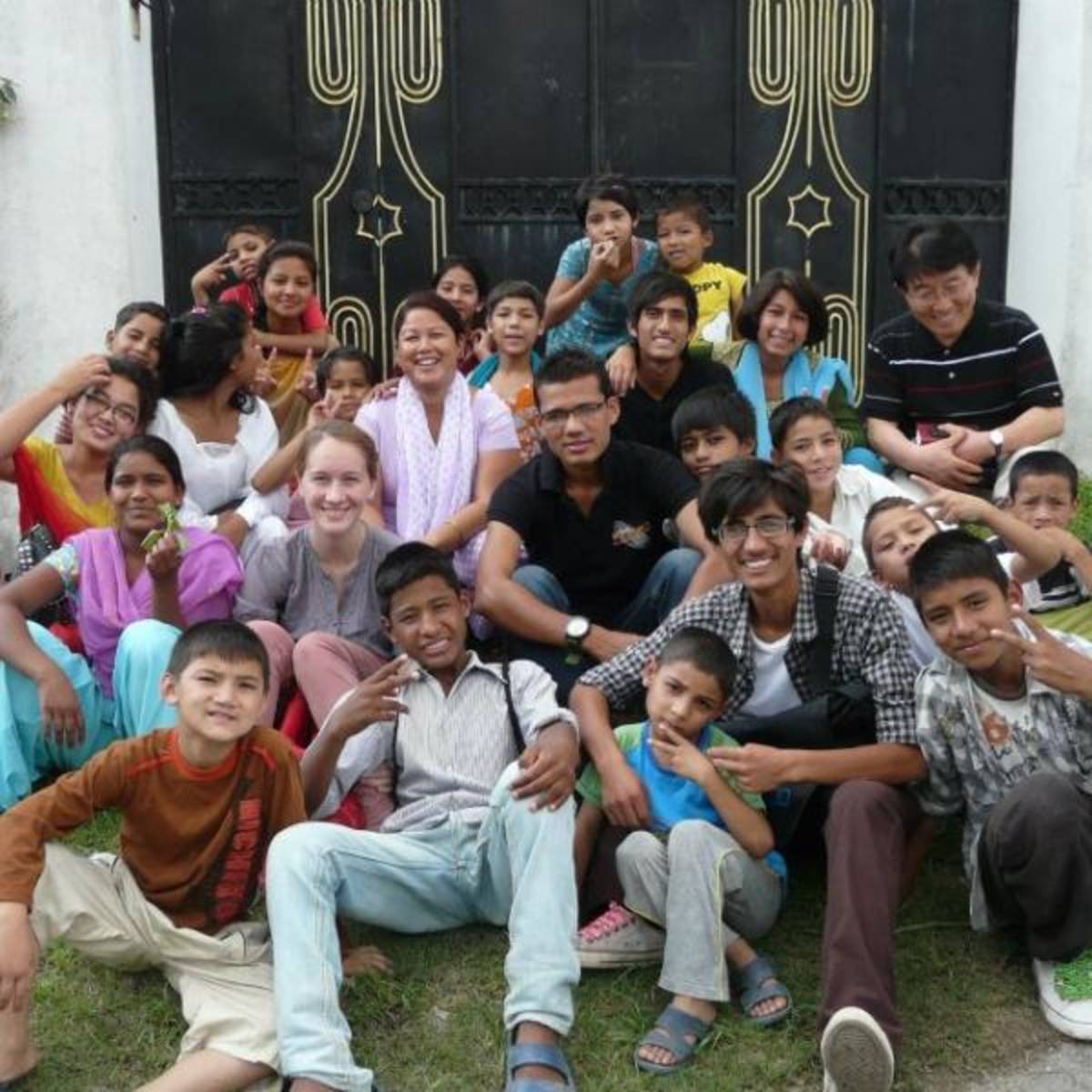 Working with Children in Nepal with Love Volunteers!